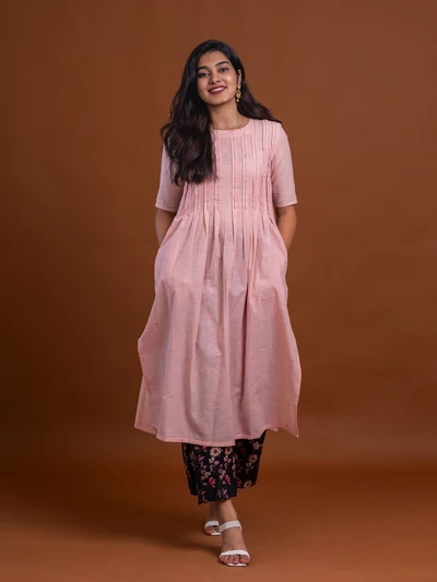 Radish Pink handloom Kurta Set