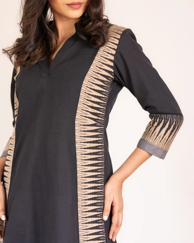 Black Kanchi Kurta